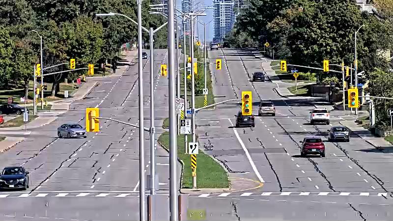 Traffic camera image at 2025-09-14 17:21:29