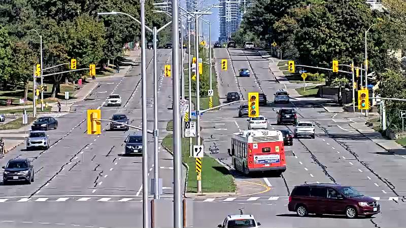 Traffic camera image at 2025-09-14 17:41:26