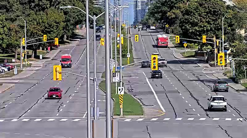 Traffic camera image at 2025-09-14 18:16:35