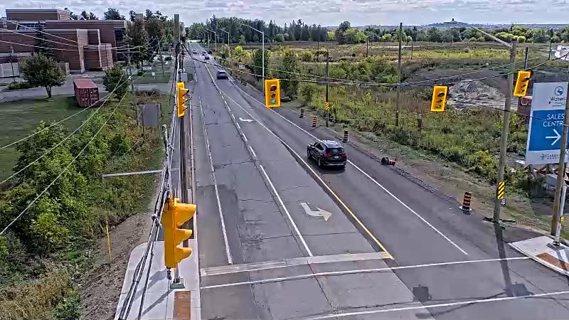 Traffic camera image at 2025-09-14 17:16:33