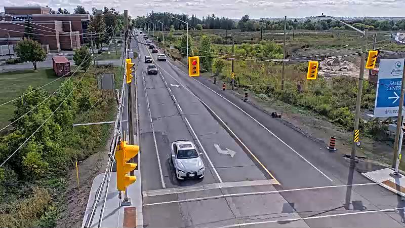 Traffic camera image at 2025-09-14 17:31:26