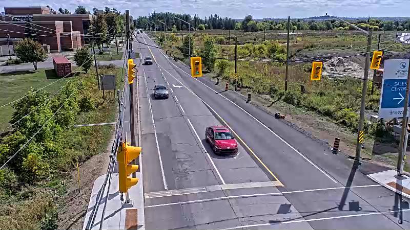 Traffic camera image at 2025-09-14 17:41:26