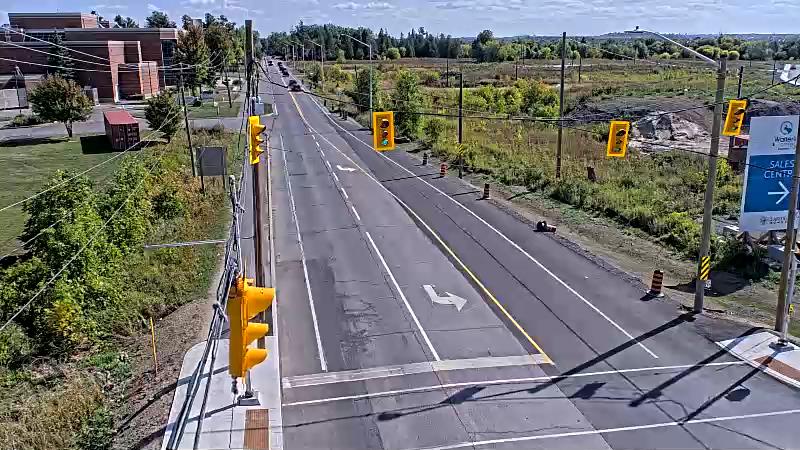 Traffic camera image at 2025-09-14 18:41:41