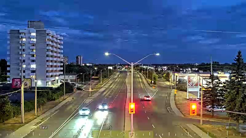 Traffic camera image at 2025-08-25 00:26:21