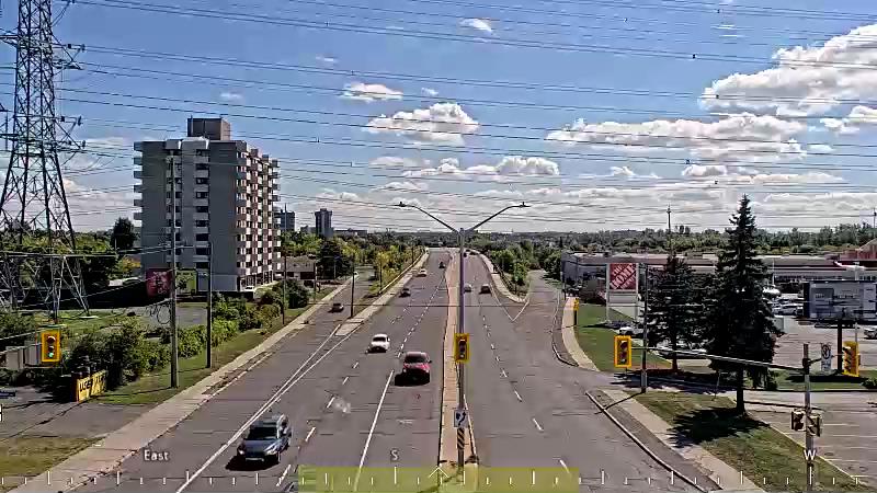 Traffic camera image at 2025-09-14 17:31:27