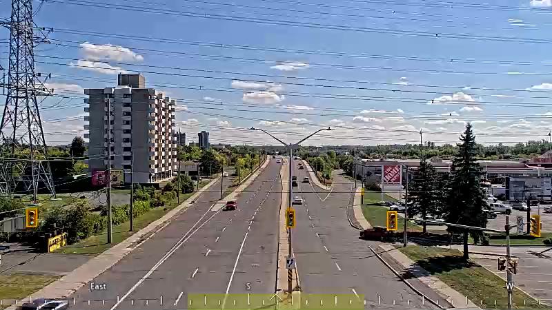 Traffic camera image at 2025-09-14 17:56:43