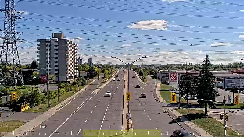 Traffic camera image at 2025-09-14 18:11:35
