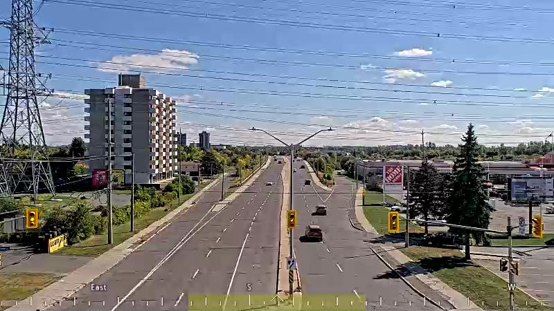 Traffic camera image at 2025-09-14 18:21:30