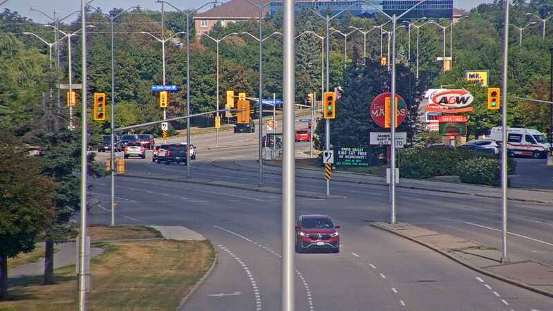 Traffic camera image at 2025-08-24 14:25:16