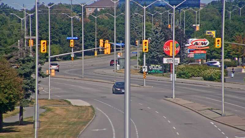 Traffic camera image at 2025-08-24 14:40:16