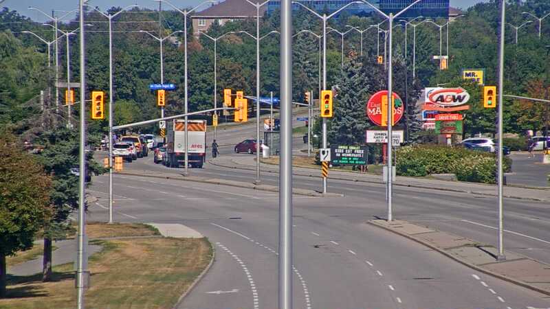 Traffic camera image at 2025-08-24 14:45:15