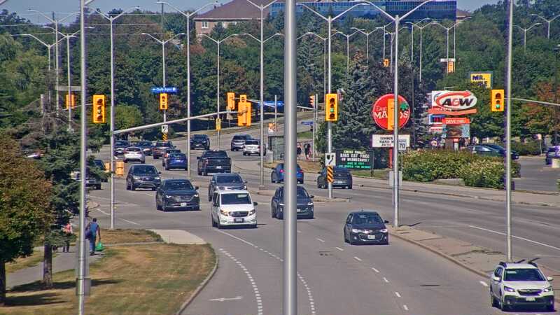 Traffic camera image at 2025-08-24 15:25:15