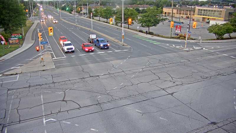 Traffic camera image at 2025-09-05 10:35:15