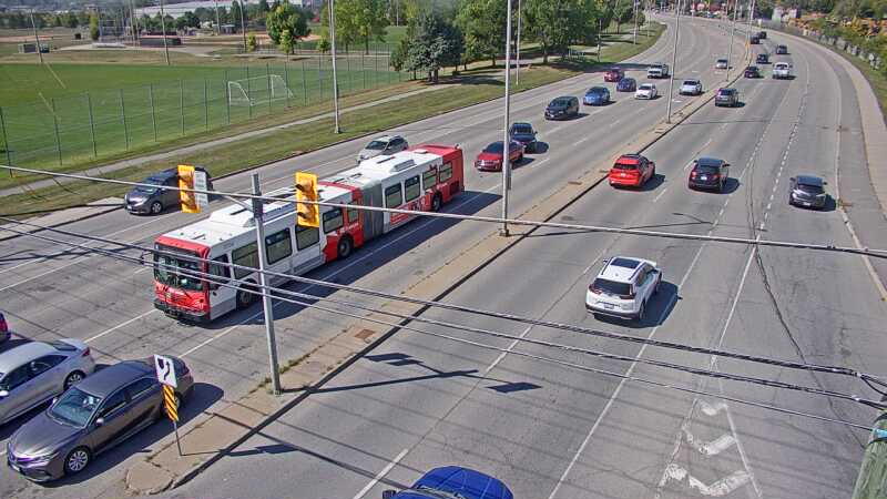 Traffic camera image at 2025-09-14 17:25:13