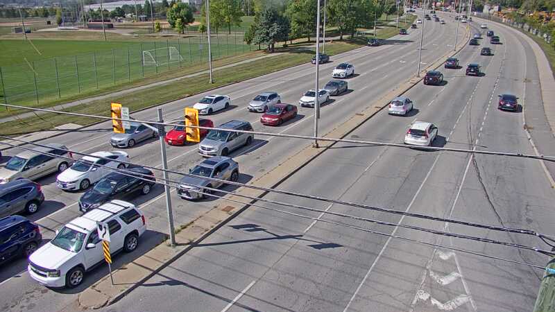 Traffic camera image at 2025-09-14 17:35:11
