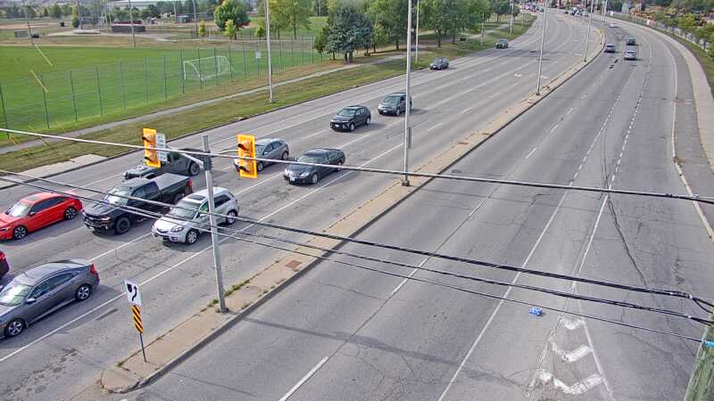 Traffic camera image at 2025-09-17 19:10:14