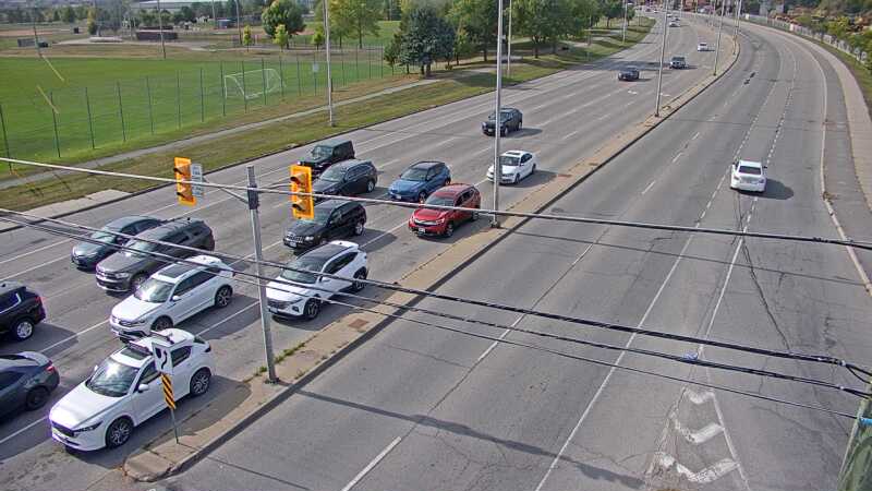 Traffic camera image at 2025-09-17 19:20:11