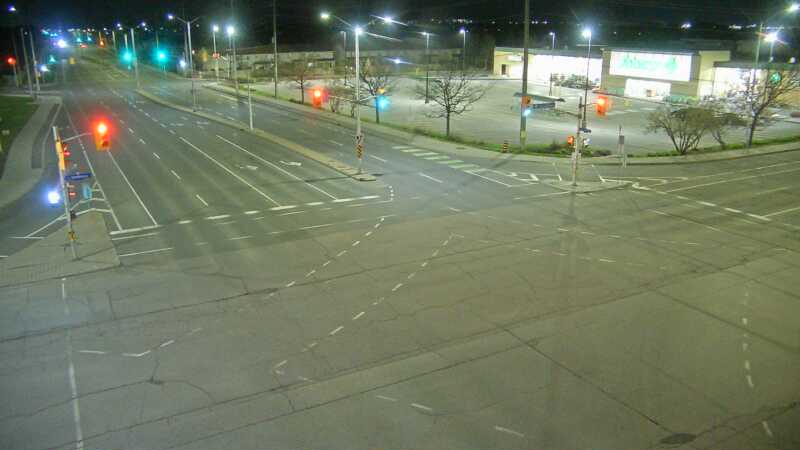 Traffic camera image at 2025-05-09 06:15:13