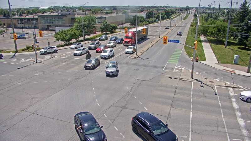 Traffic camera image at 2025-06-30 17:20:22