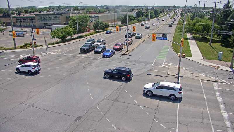 Traffic camera image at 2025-06-30 18:40:16