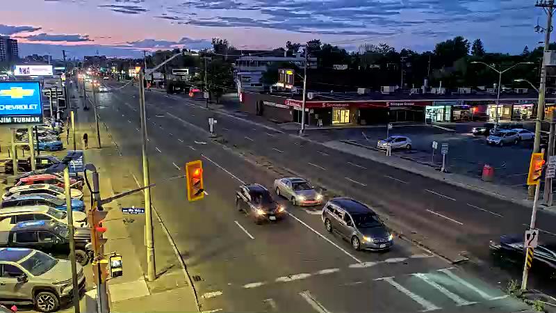 Traffic camera image at 2025-08-25 00:16:28