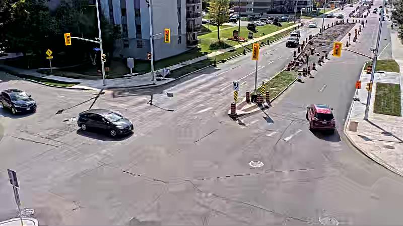 Traffic camera image at 2025-09-14 18:06:43