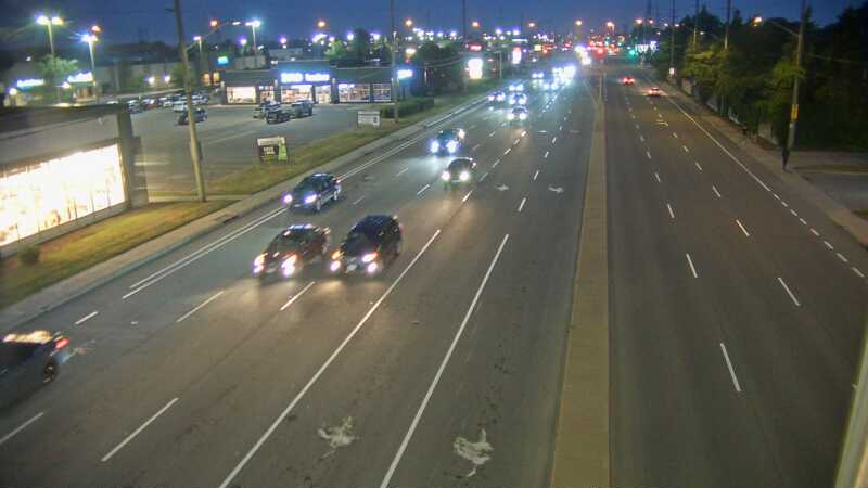 Traffic camera image at 2025-08-04 01:00:05