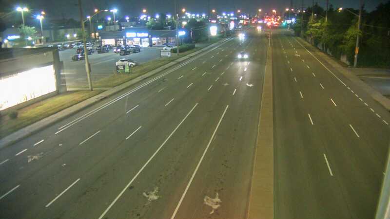 Traffic camera image at 2025-08-04 01:30:05
