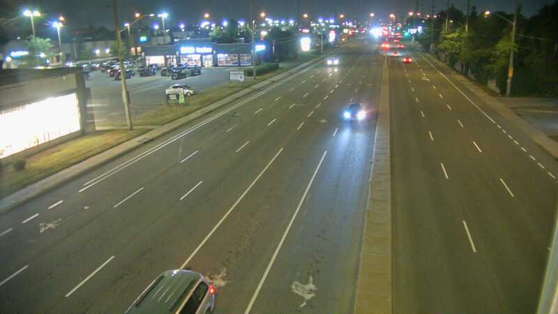 Traffic camera image at 2025-08-04 01:50:05