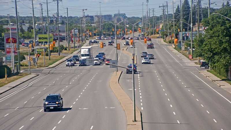 Traffic camera image at 2025-08-24 15:40:05