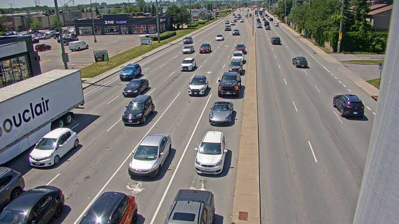 Traffic camera image at 2025-06-30 16:40:05