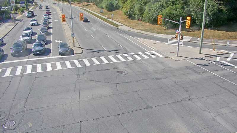 Traffic camera image at 2025-08-24 14:30:14