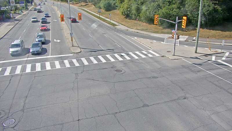 Traffic camera image at 2025-08-24 14:35:14