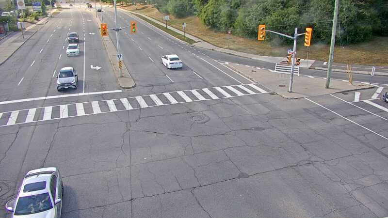 Traffic camera image at 2025-08-24 14:40:16