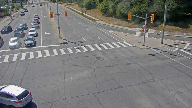 Traffic camera image at 2025-08-24 15:40:14