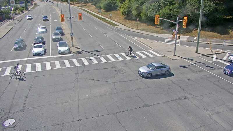 Traffic camera image at 2025-08-24 15:45:20