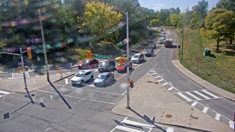 Traffic camera image at 2025-09-14 18:10:12