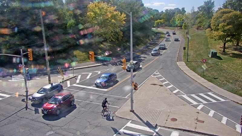 Traffic camera image at 2025-09-14 18:35:14