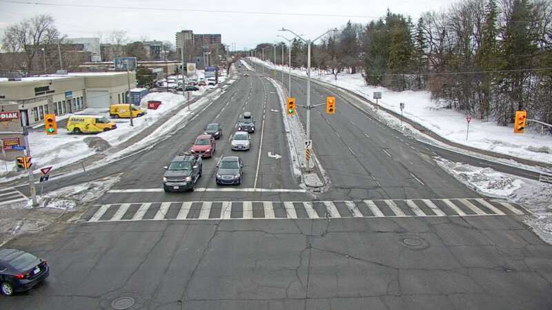 Traffic camera image at 2025-03-09 13:36:48