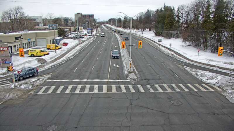 Traffic camera image at 2025-03-09 13:45:30