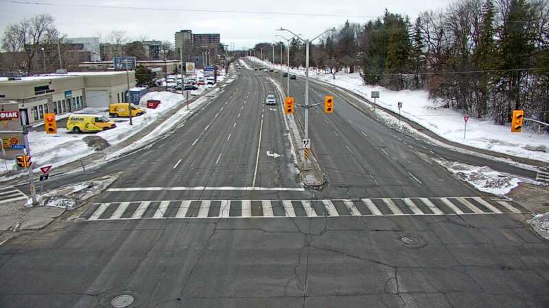 Traffic camera image at 2025-03-09 14:40:13