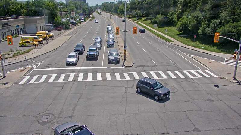 Traffic camera image at 2025-06-30 17:15:23
