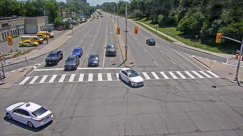 Traffic camera image at 2025-06-30 17:36:48