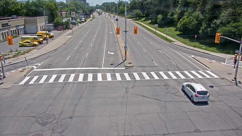 Traffic camera image at 2025-06-30 17:45:19