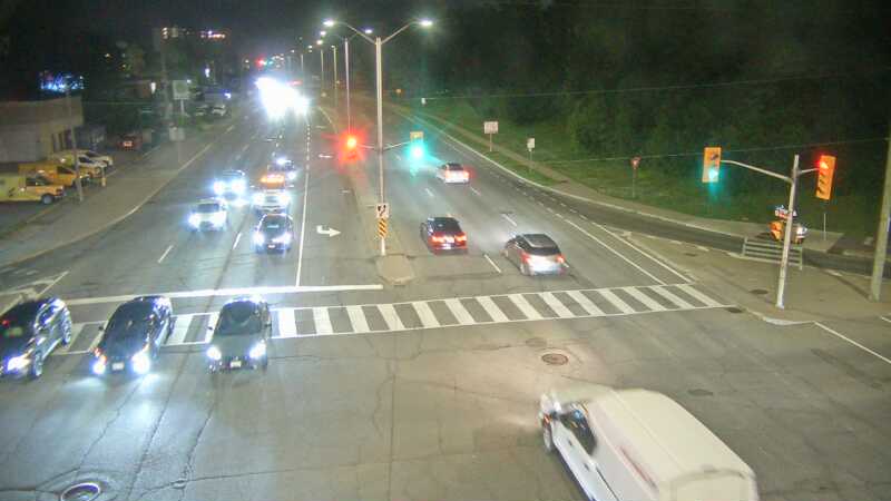 Traffic camera image at 2025-07-06 02:10:17