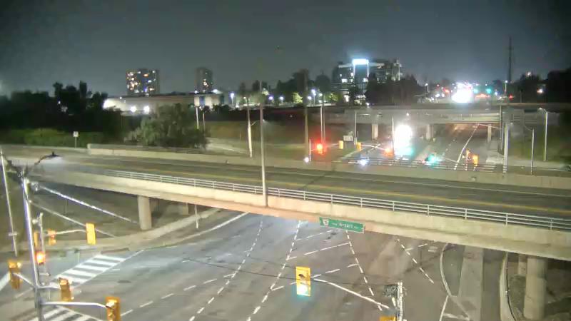 Traffic camera image at 2025-08-04 01:40:12