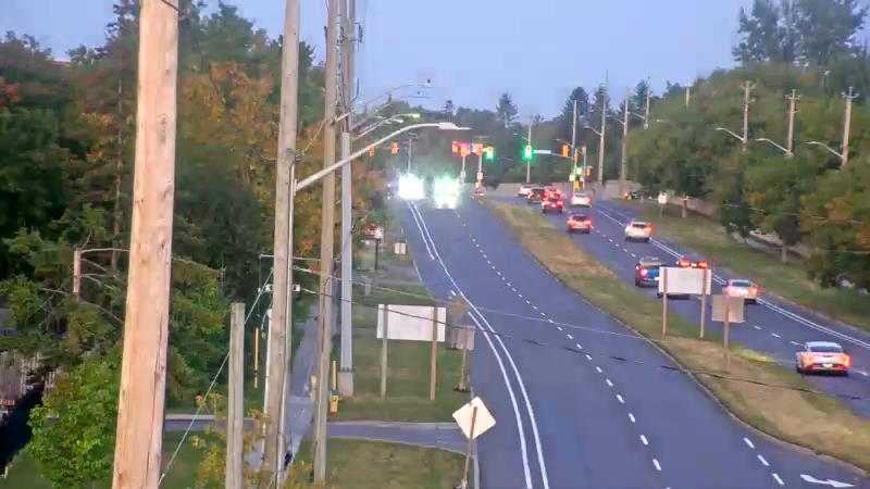 Traffic camera image at 2025-09-03 10:15:17
