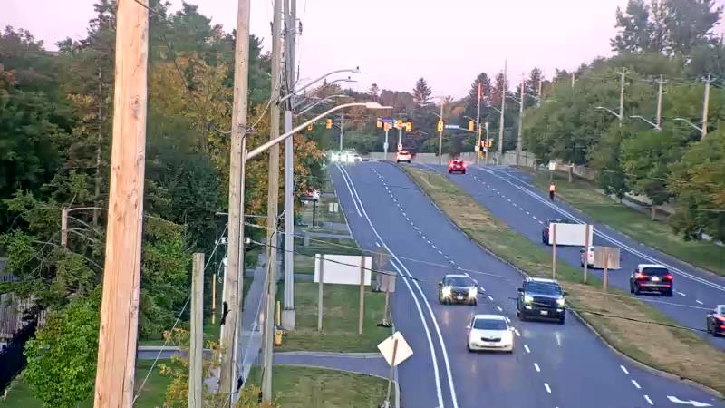 Traffic camera image at 2025-09-03 10:35:12