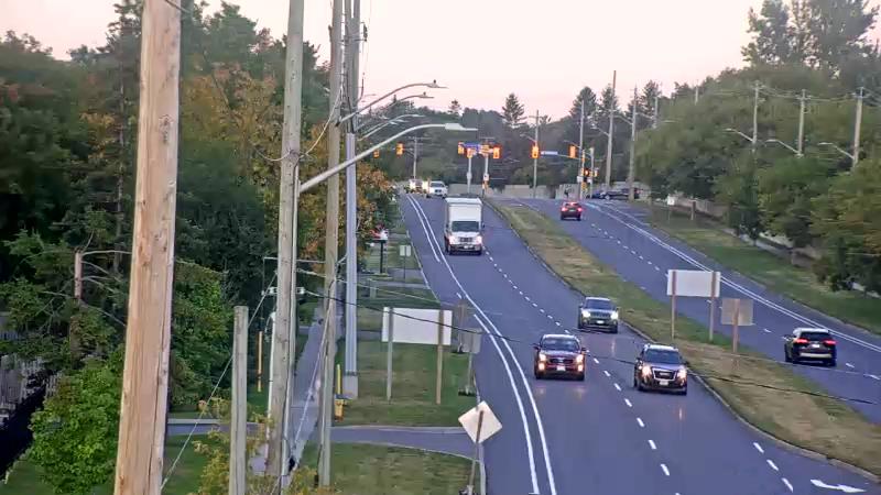 Traffic camera image at 2025-09-03 10:50:15