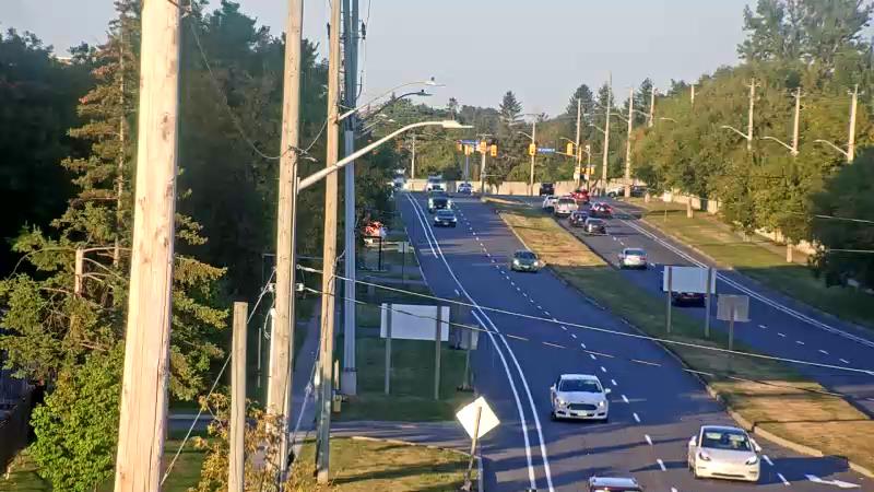 Traffic camera image at 2025-09-03 11:10:17